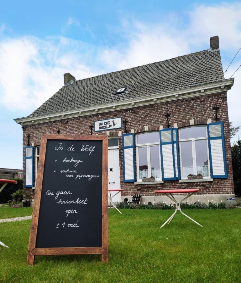 In De Wolf Hotell Watervliet Eksteriør bilde